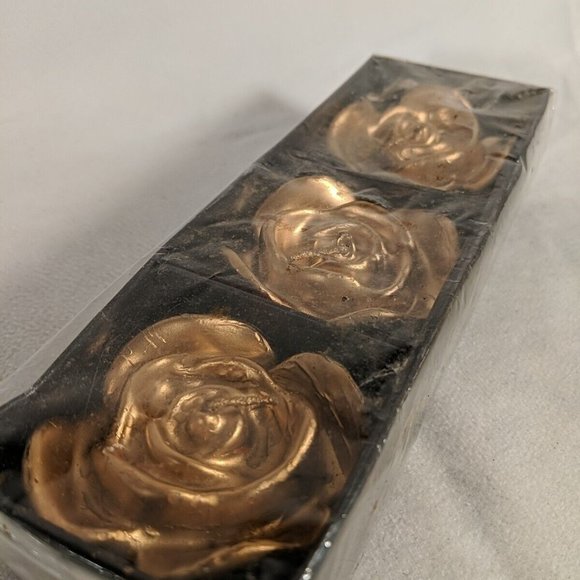 Purple Gold Floral Floating Candles Flowers Roses Tealights 4 sets 17 Candles - Picture 4 of 10